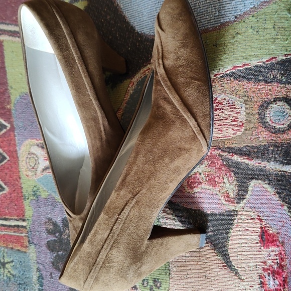 Joan & David Couture Curry Suede Heels 7.5AA - Picture 3 of 8